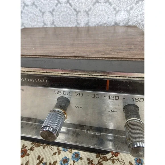 Vintage Zenith Solid State Circle of Sound AM Radio Tabletop Wood Grain - Picture 5 of 8